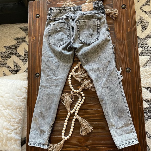 ONE TEASPOON Trashed Freebirds Jeans - Picture 3 of 4
